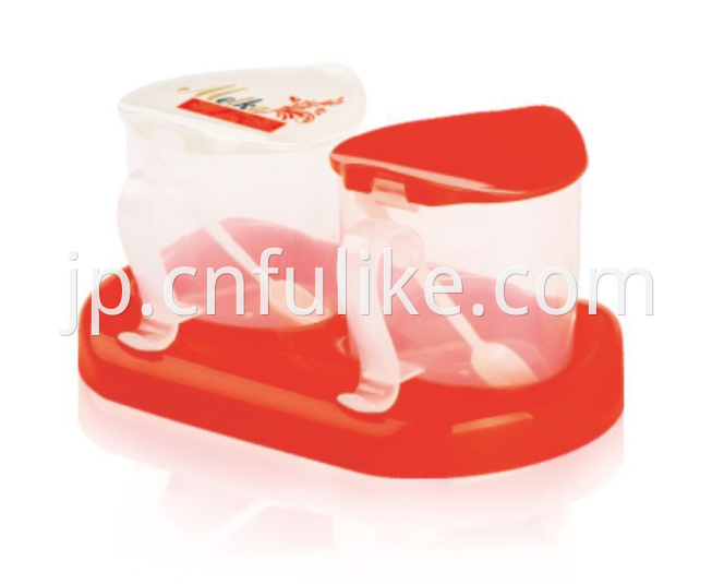 Red Kitchenware